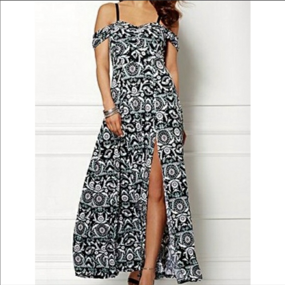 🌺🌺 Eva Mendes Paisley Maxi Dress 🌺🌺